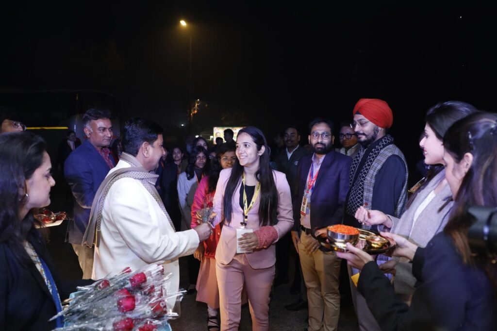 *केंद्रीय राज्यमंत्री  तोखन साहू ने किया छत्तीसगढ़ के युवा शक्ति का सम्मान*