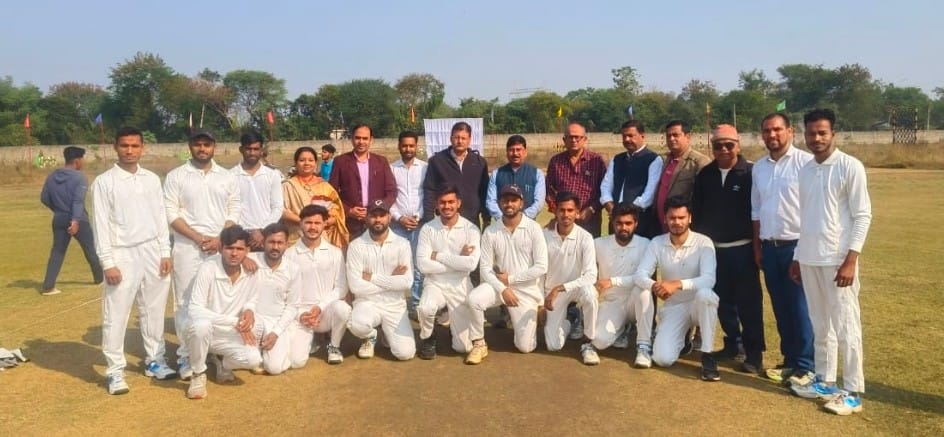 डीएलएस की मेजबानी में सेक्टर लेवल क्रिकेट प्रतियोगिता का शुभारम्भ