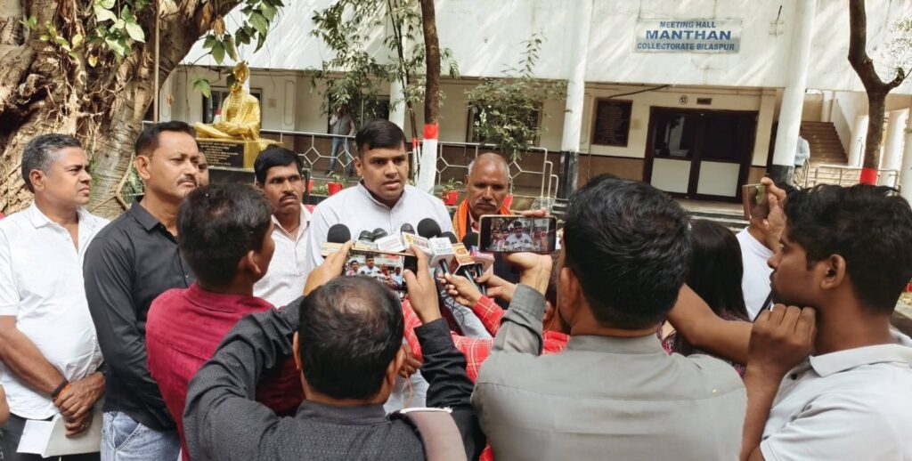 ऐतिहासिक धान खरीदी या ऐतिहासिक छल ? 3 लाख किसान आज भी इंतज़ार में :अंकित गौरहा 