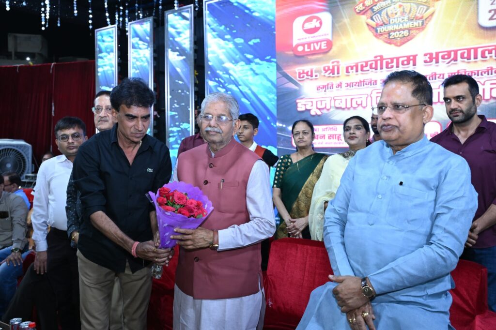 राजा रघुराज सिंह स्टेडियम में स्वर्गीय लखीराम अग्रवाल स्मृति रात्रि कालीन अखिल भारतीय ड्यूस बाल टी 20 क्रिकेट प्रतियोगिता का रंगारंग शुभारंभ