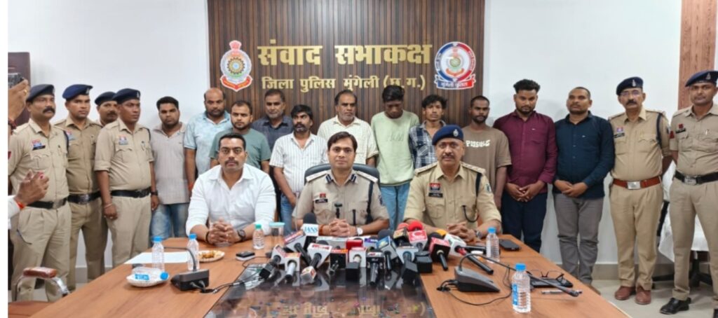 खून के रिश्ते से भी भरोसा हुआ चकनाचूर,सेवानिवृत लेखपाल की अपने ही लोगों ने अपहरण कर हत्या की थी, 4 नाबालिग समेत 15 आरोपी गिरफ्तार