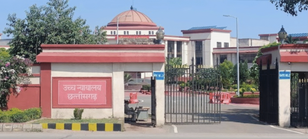 नवागढ़ नपं अध्यक्ष हटाने के आदेश पर हाईकोर्ट ने लगाई रोक 