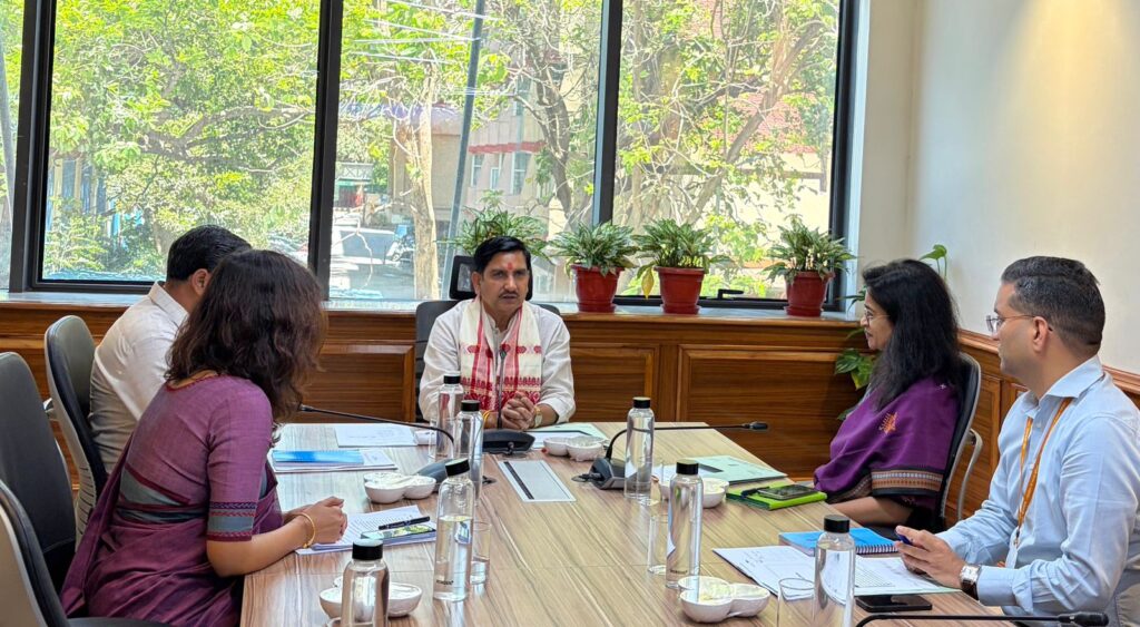 केंद्रीय राज्य मंत्री तोखन साहू ने क्षेत्रीय निरीक्षण की बनाई रूपरेखा,स्वच्छ भारत एवं स्मार्ट सिटी मिशन की प्रगति की समीक्षा