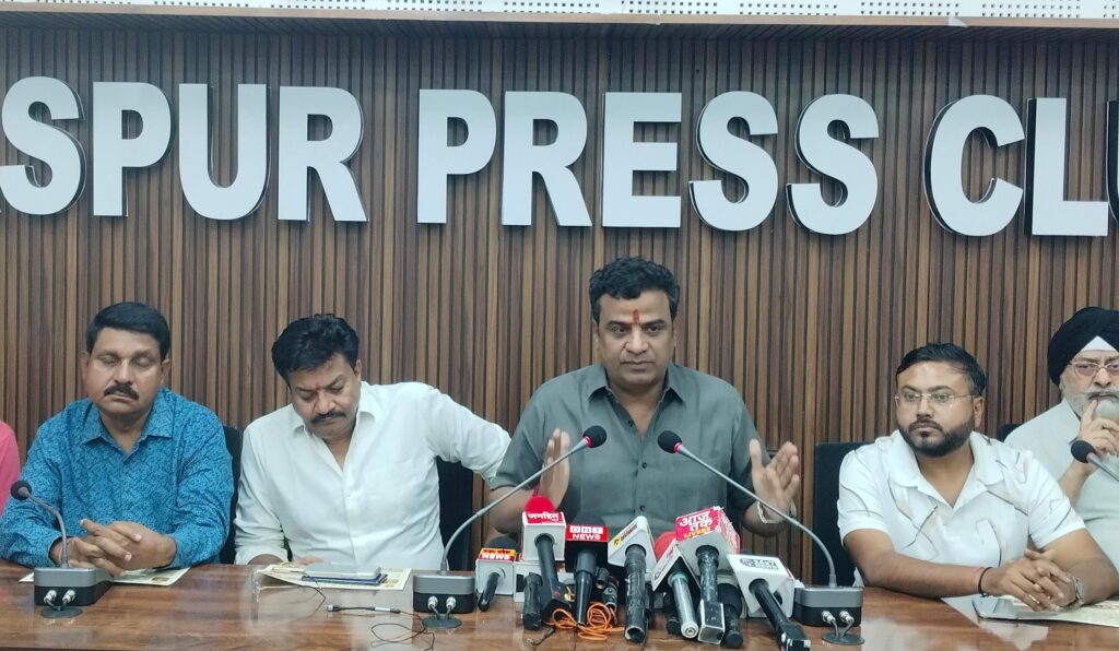 28 जून को बिलासपुर में सजेगा प्रदेश स्तरीय ‘सराफा महासम्मेलन’ का भव्य मंच ,जेम्स एंड ज्वेलरी पार्क से ‘ऑपरेशन गोल्ड’ तकः छत्तीसगढ़ सराफा एसोसिएशन के 2 साल बेमिसाल, तीसरा साल बनेगी नई मिसाल