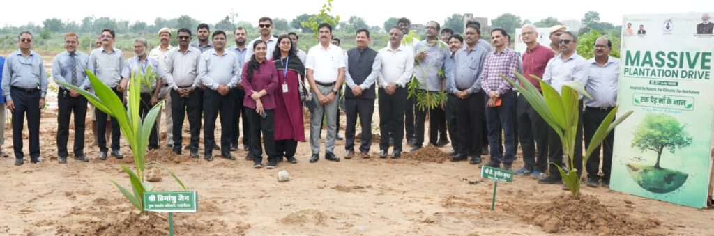 SECL Plants 15,000 Saplings in Bilaspur in a Single Day as Part of Coal India’s Guinness World Records Campaign