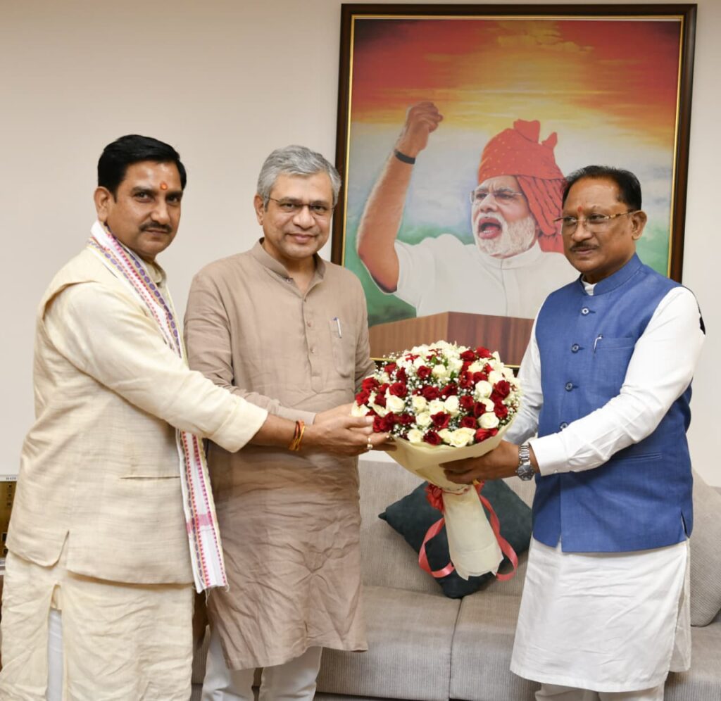 केंद्रीय राज्य मंत्री, बिलासपुर सांसद तोखन साहू के पहल से डोंगरगढ़-कटघोरा नई रेल लाइन परियोजना को मिली मंजुरी