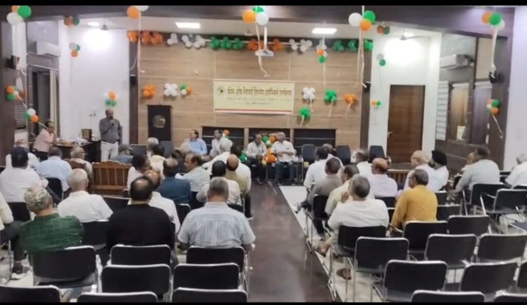 फोरम ऑफ रिटायर्ड डिप्लोमा इंजीनियर्स, जिला समिति बिलासपुर की मासिक बैठक में कई अहम मुद्दों पर बनी सहमति