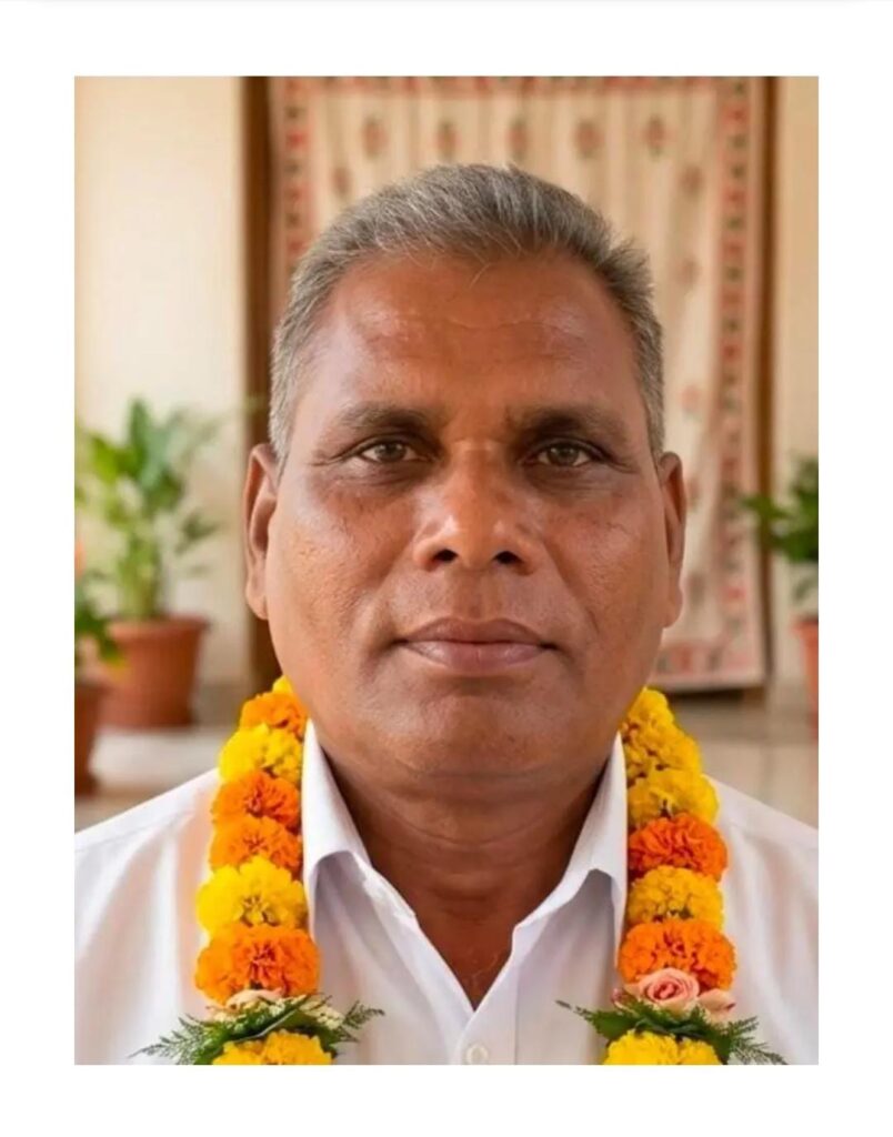 सड़क हादसे में पूर्व खाद्य मंत्री मुगेली विधायक पुन्नूलाल मोहले के भाई aur दो अन्य लोगों की मौत