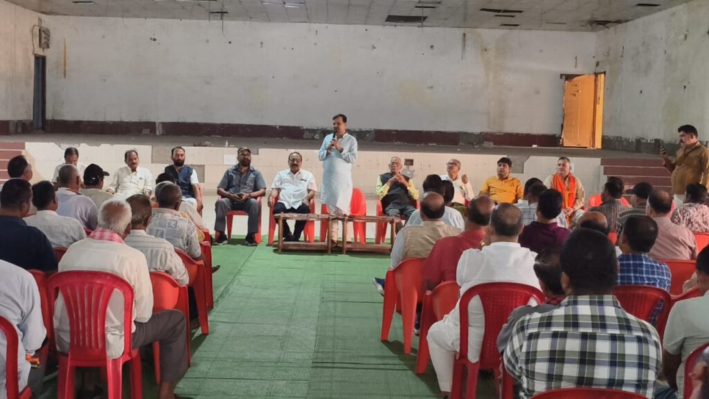 छठ महापर्व 2026 हेतु छठ पूजा समिति गठित,अध्यक्ष – प्रवीण झा, सचिव – विनोद सिंह सहित कार्यकारिणी गठित