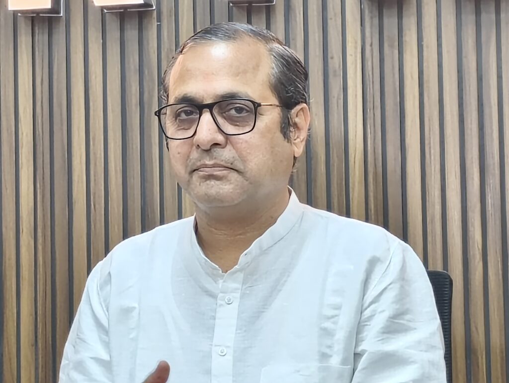 जलभराव और बिजली संकट से निजात दिलाना प्राथमिकता :पूर्व विधायक शैलेष पांडेय ने प्रेस क्लब में कहा :—पद नहीं, काम महत्वपूर्ण
